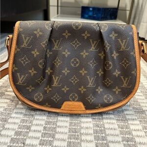 LV Monogram Menilmontant PM